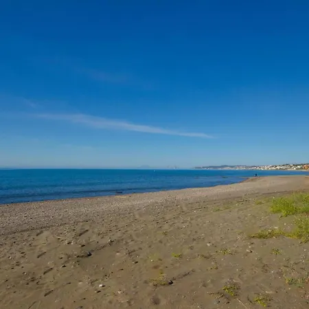 Apartamento Con Vistas Al Mar Y Acceso Directo A La Playa *