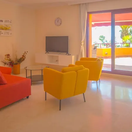 Apartamento Con Vistas Al Mar Y Acceso Directo A La Playa Apartment *