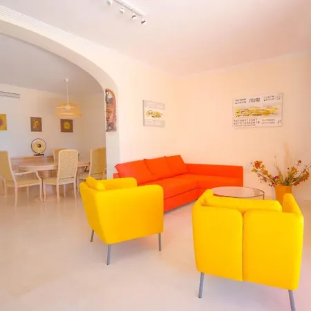 Apartamento Con Vistas Al Mar Y Acceso Directo A La Playa *