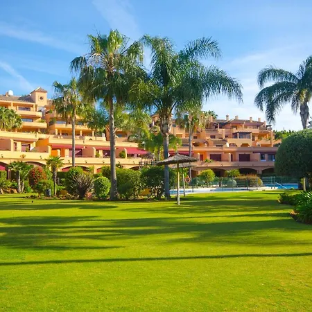 Apartment Apartamento Con Vistas Al Mar Y Acceso Directo A La Playa Estepona
