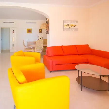 Apartamento Con Vistas Al Mar Y Acceso Directo A La Playa * Estepona