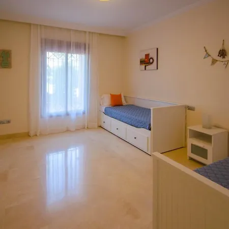 Apartamento Con Vistas Al Mar Y Acceso Directo A La Playa Apartment
