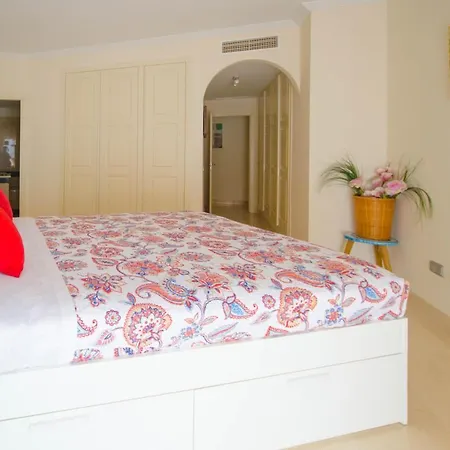 Apartamento Con Vistas Al Mar Y Acceso Directo A La Playa Apartment